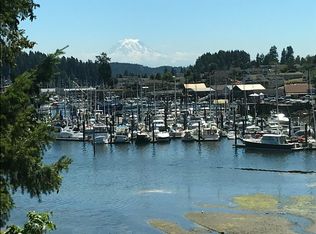 8717 N Harborview Dr, Gig Harbor, WA 98332