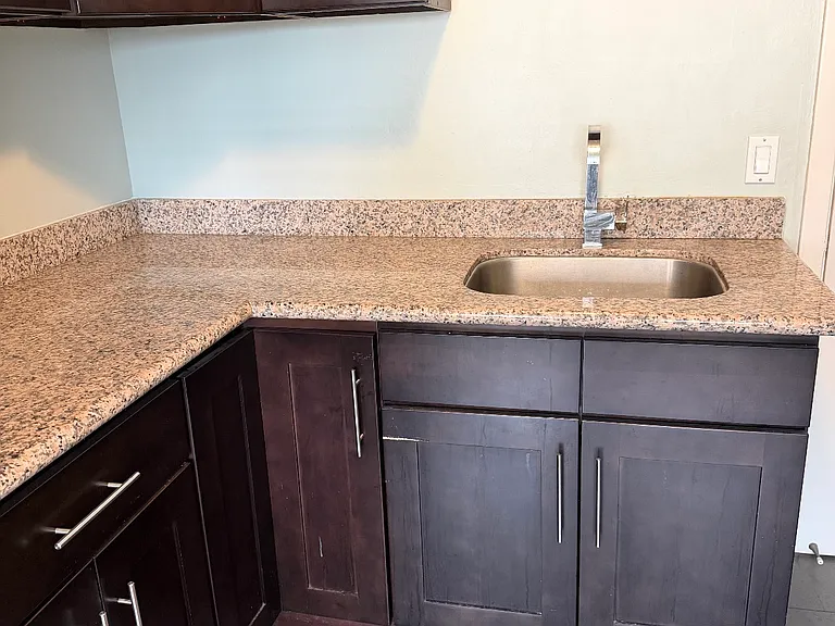 1545 Kirkham St #1 — Photo 6
