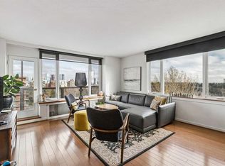 3316 W Rideau Pl SW #605, Calgary, AB T2S1Z4