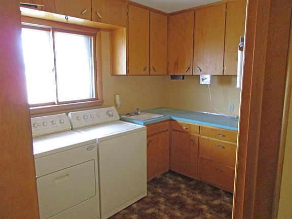 4th image of 225 N Stowe Ave