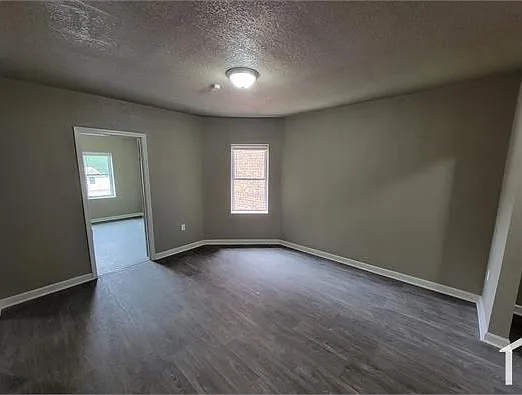 2 bed, 900 sqft, $1,098 — Photo 3