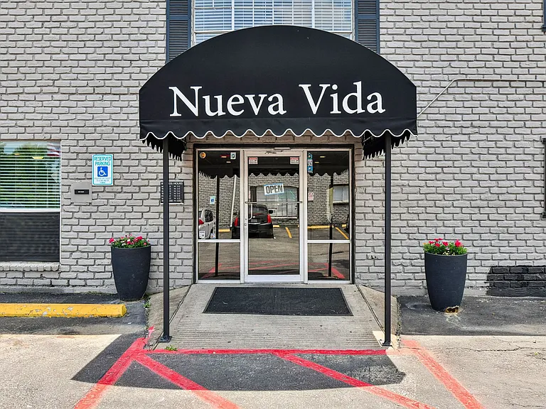 Nueva Vida Apartments — Photo 45