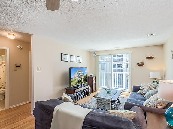 2nd image of 23 38th St APT 102