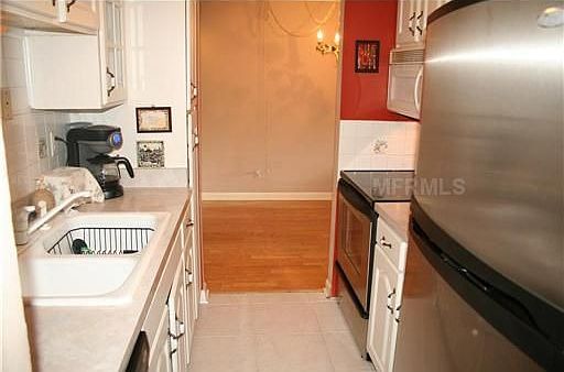 4th image of 3325 Bayshore Blvd Unit E11