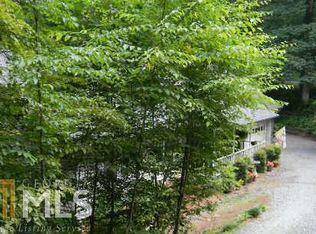 4240 White Oak Dr, Hiawassee, GA 30546