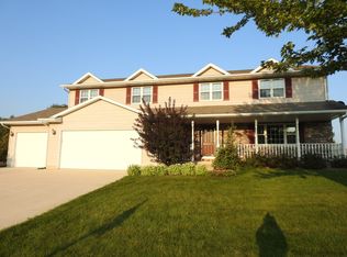 1024 Chrysler Dr, Mishicot, WI 54228