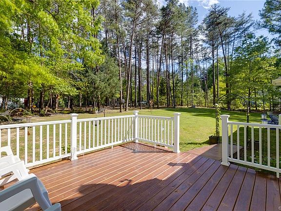 5th image of 10581 Redfield Dr