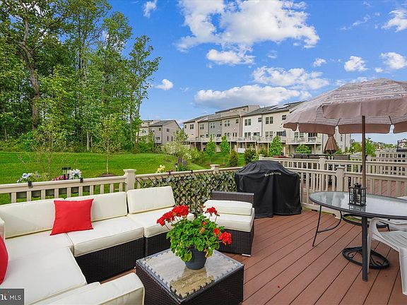 4th image of 2729 Prospect Hill Dr