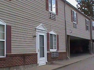 1153 Steubenville Ave APT A, Cambridge, OH 43725