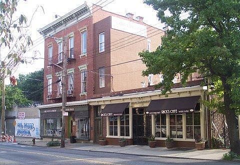 1st image of 691 Bay St