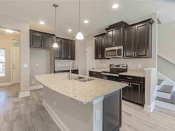 5th image of 1955 Lake Waters Pl