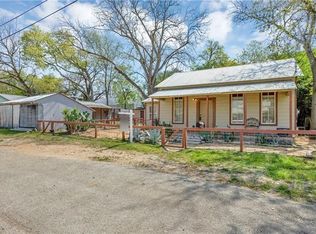 549 W Bridge St, New Braunfels, TX 78130