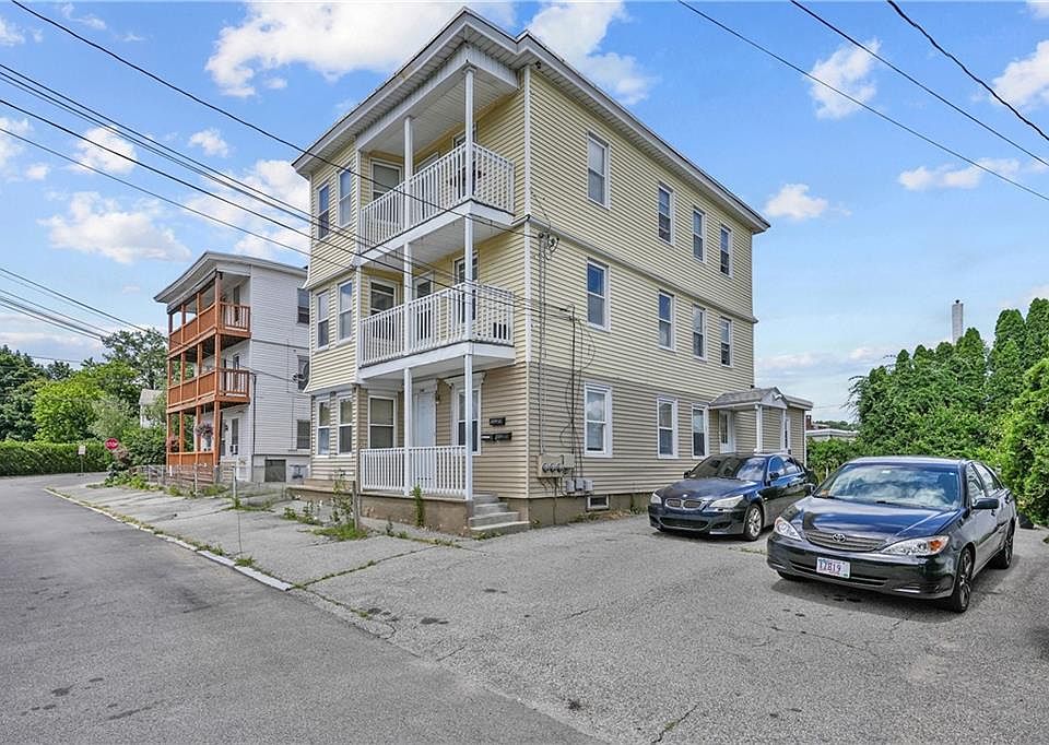 1st image of 195 Urban Ave