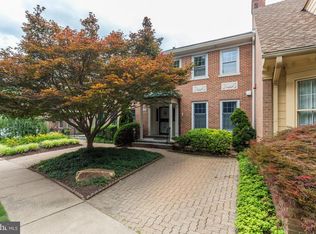 4203 38th Rd N, Arlington, VA 22207