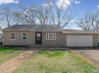 200 Wilson Park Ln, Granite City, IL 62040