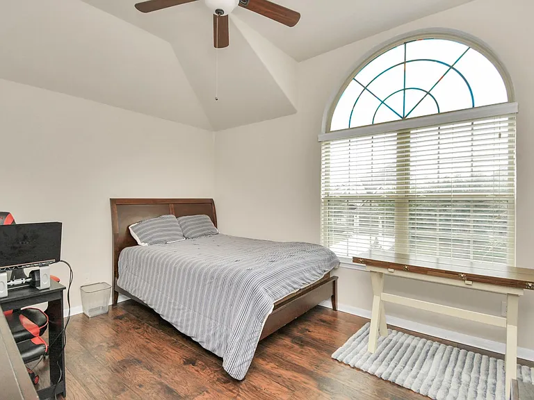17510 Woodfalls Ln — Photo 30