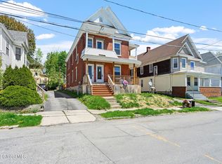 9 McClellan Ave, Amsterdam, NY 12010