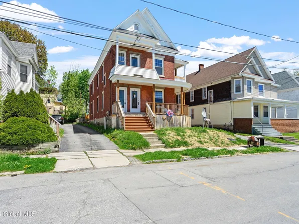 9 McClellan Avenue, Amsterdam, NY 12010