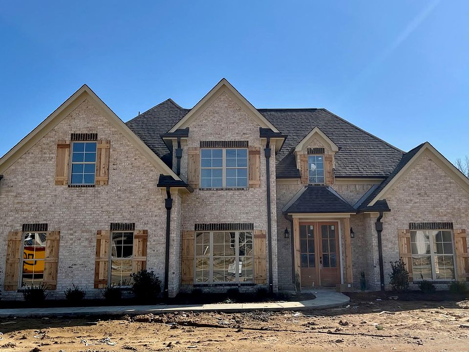 1st image of 1745 Clair Circle South Dr