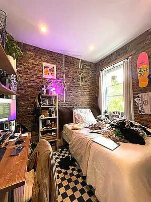 Rented by Douglas Elliman | media 19