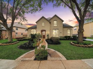 1807 Ravenel Ln, Sugar Land, TX 77479
