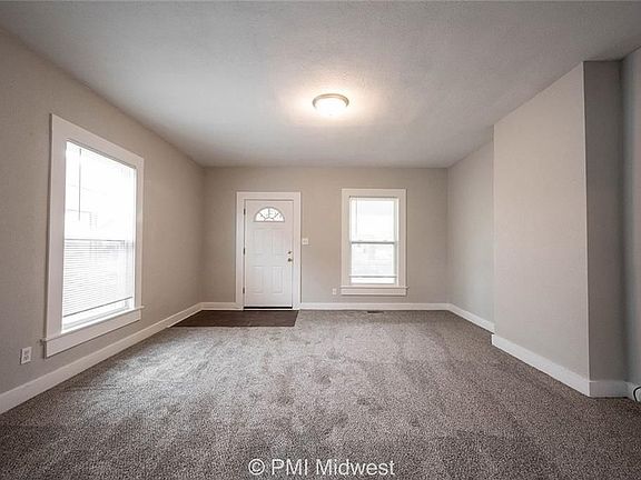 4th image of 2704 Highland Pl