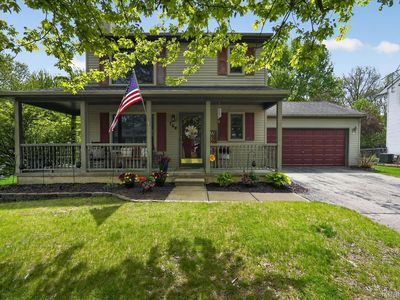 764 Town Trl, Pinckney, MI, 48169