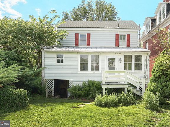 4th image of this home