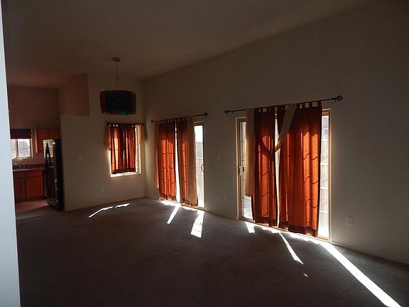 5th image of 4212 Rock Castle Ln