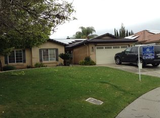 10210 Manhattan Dr, Bakersfield, CA