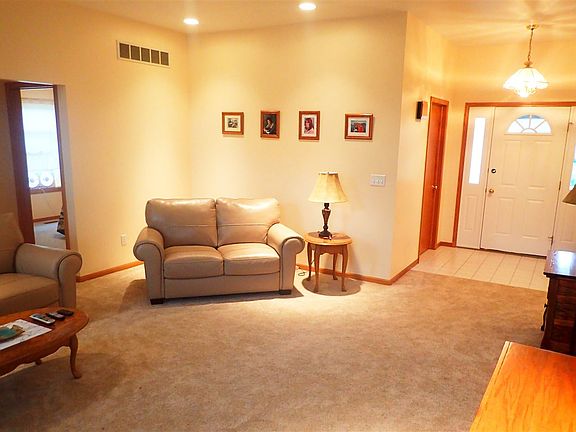 5th image of 6051 Old Hickory Dr