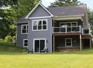 6017 Winans Lake Rd, Brighton, MI 48116