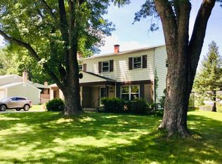 16412 Redland Rd, Derwood, MD 20855