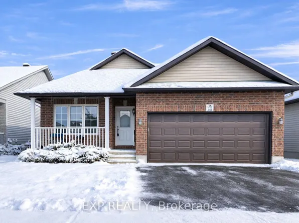 141 Sadler Dr, Mississippi Mills, ON K0A 1A0