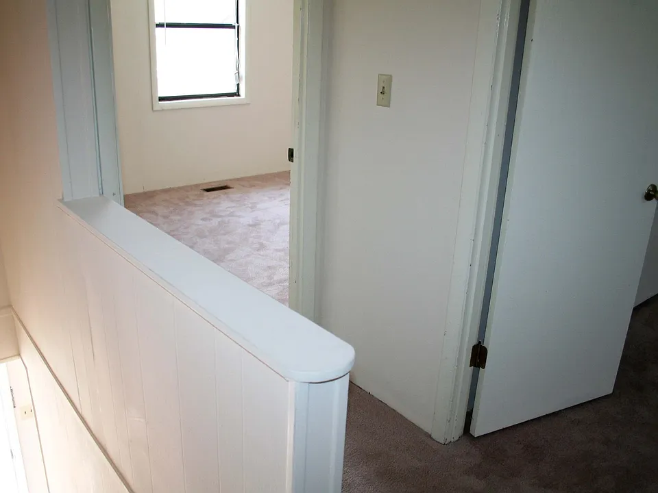 Building Photo 5