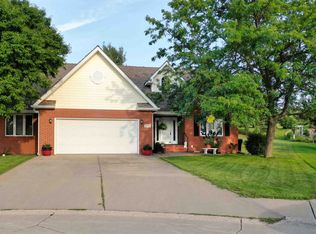 2308 W 42nd St, Kearney, NE 68845