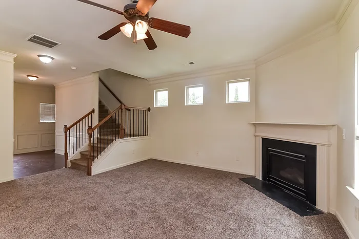 1479 Wilford Dr NE — Photo 5