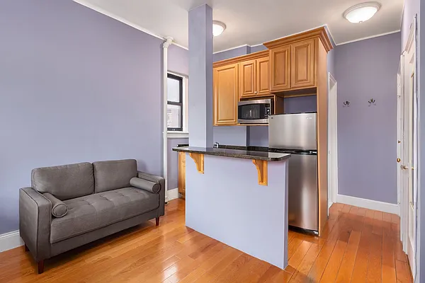 Rented by Compass | media 2