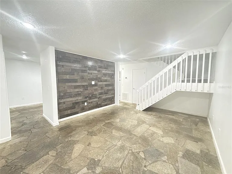 4694 Pheasant Run Dr #2B — Photo 10