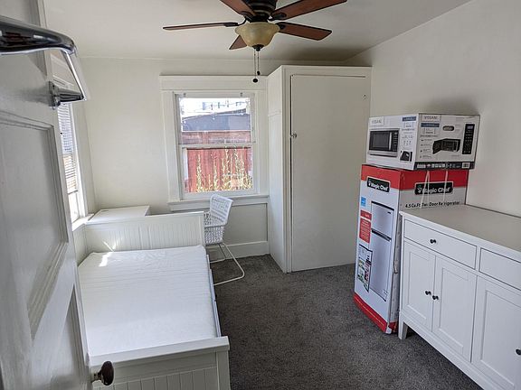 2nd image of 4162 Swift Ave #1/2