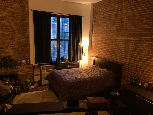 Rented by Bond New York | media 15