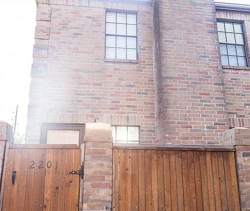 4th image of 9800 Pagewood Ln APT 2201
