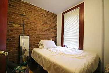 Rented by Dynamik Realty