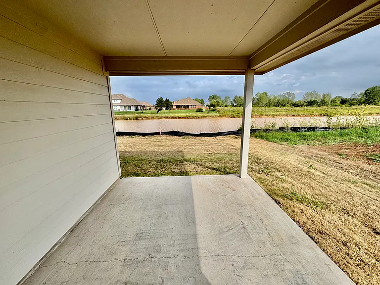 6100 Blackwood Ct — Photo 24