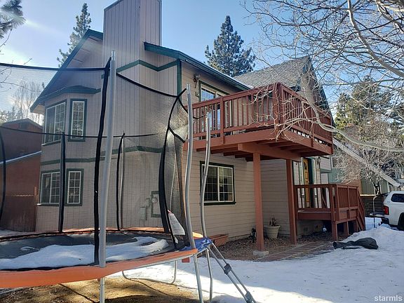 3rd image of 3002 Springwood Dr