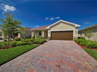 15763 Angelica Dr, Alva, FL 33920