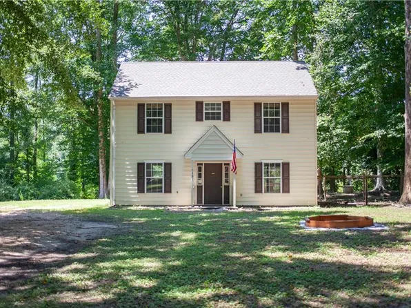 243 Windsor Rd, North, VA 23128