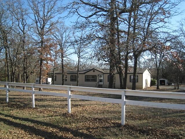 2nd image of 724 County Road 262