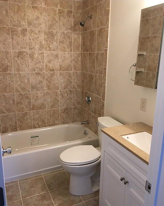 2nd image of 24 Hamilton St APT 14
