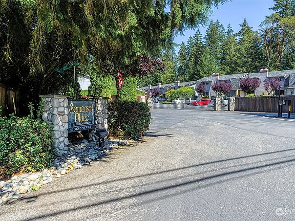 2nd image of 8305 Cirque Dr W